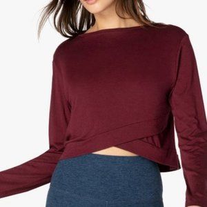 Beyond Yoga Back Out Reversible Cropped Pullover